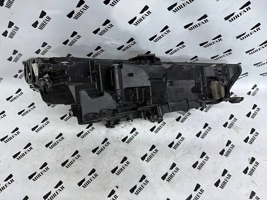 Фара левая Audi A4 B9 2015-2019 USA
