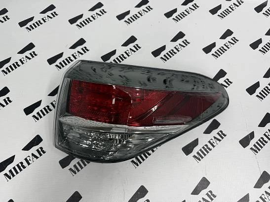 Задний правый внешний фонарь Lexus RX III 2012-2015 Рестайлинг