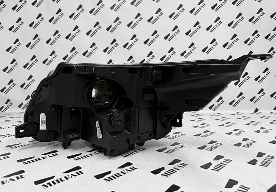 Фара правая Ford Explorer 5 2015-2019 Led