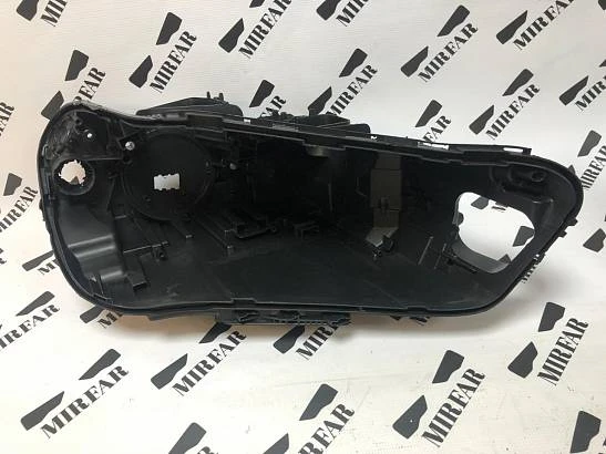 Правый корпус фары BMW X1 F48 2015-2019 Full LED 