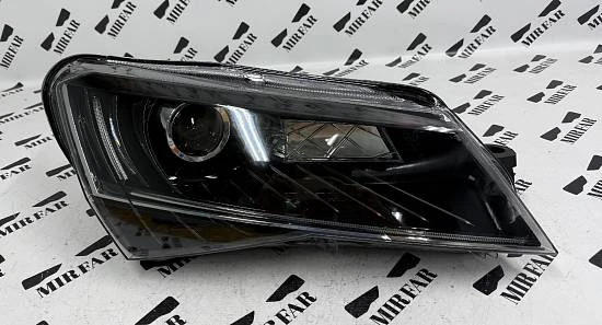 Фара правая Skoda Superb 3 2015-2019