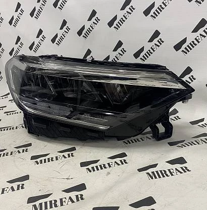 Фара правая Volkswagen Polo VI Led