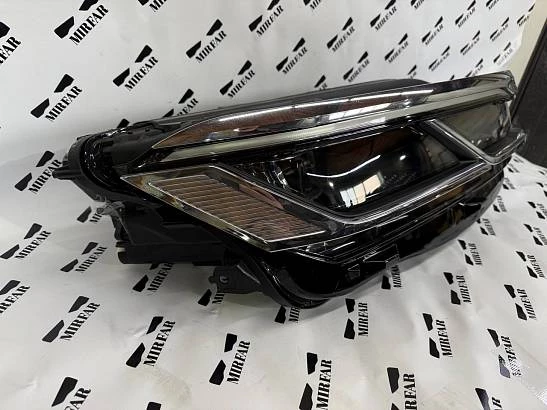 Фара правая Volkswagen Touareg 3 (2018-2023) Full Led Matrix 7P5