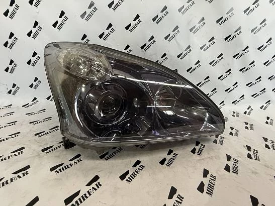 Фара правая RX400h 2005 - 2008