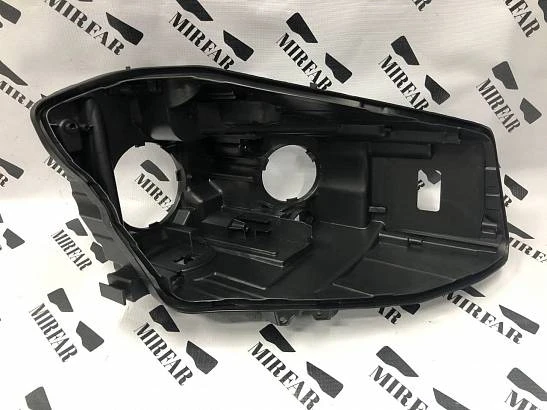 Правый корпус фары Mercedes-Benz A klasse w176 2012-2015 Xenon