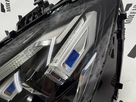 Фара левая Mercedes S klasse W223 2020- Digital light с блоками
