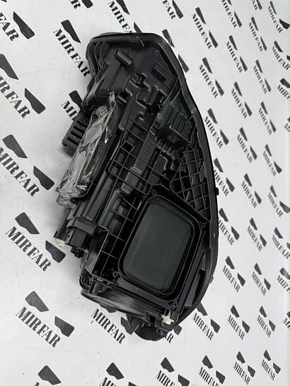 Фара левая Mercedes Benz A klasse W177 2018-2025 Led без логотипа