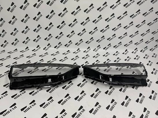 Правое стекло фары Aito M8 2025-
