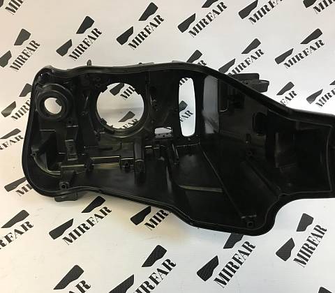 Правый корпус фары BMW X3/X4 F25 F26 2014-2018 Рестайлинг