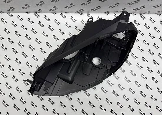 Левый корпус фары Volkswagen Golf 7 2012-2017 xenon