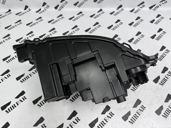 Левый корпус фары Land Rover Range Rover Sport I 2009-2013 Рестайлинг