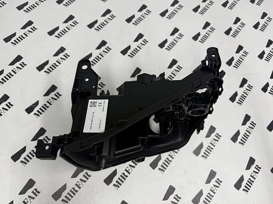 Левый корпус фары Toyota Land Cruiser Prado 250 2024- First Edition LED