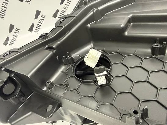 Фара левая Lexus RX V 2022- 3 линзы