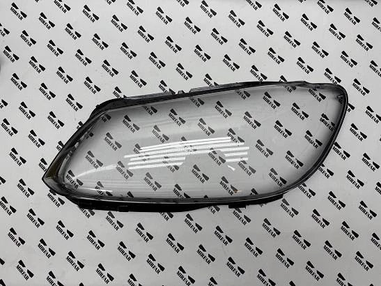 Левое стекло фары Volkswagen Touran 2010-2015 I Рестайлинг