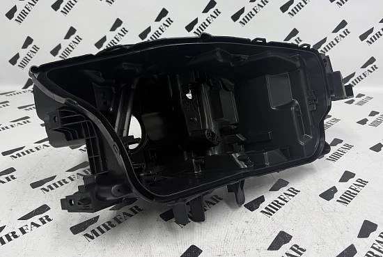Правый корпус фары Mazda CX-30 2019- Led