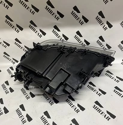 Фара правая BMW 7 series F01 2008-2012 xenon AFS 