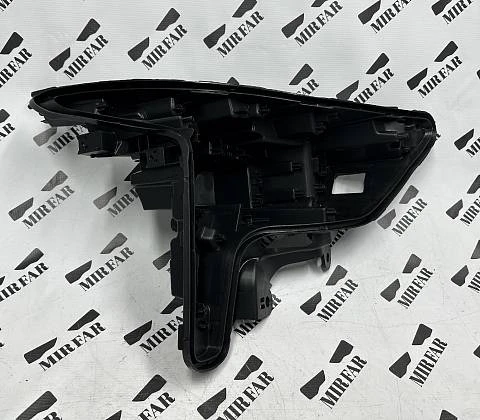 Правый корпус фары FAW Bestune B70 I 2021-2025