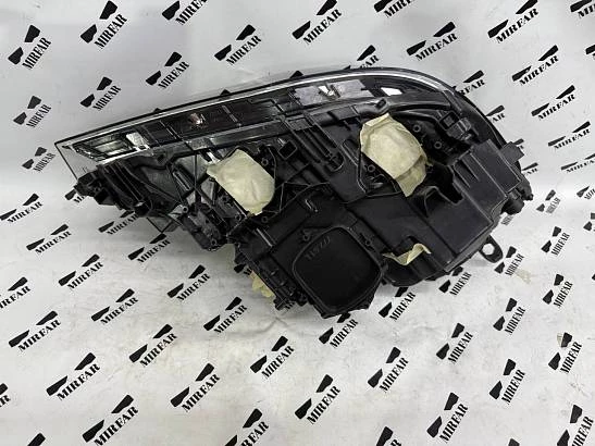 Фара левая BMW 7-Series G11/G12 2015 - 2019