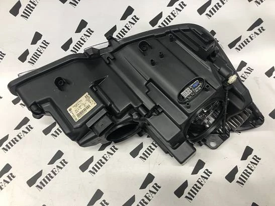 Фара левая Mercedes Benz E klasse c207 2009-2013 xenon 