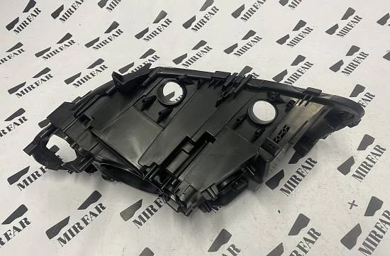 Правый корпус фары BMW 5 series F10 2009-2013 xenon AFS