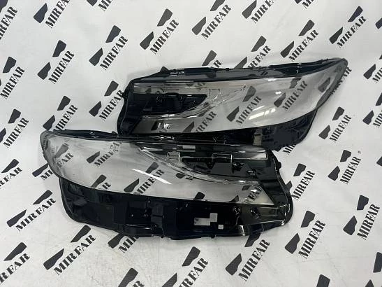 Правое стекло фары Toyota Camry XV80 2023-н.в.