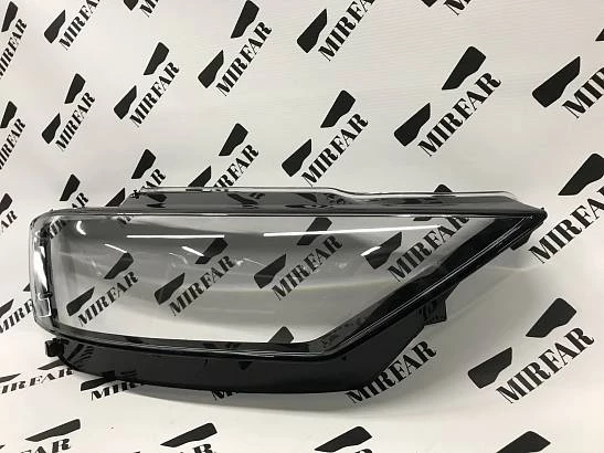 Правое стекло фары Audi A8 D5 2017-2022