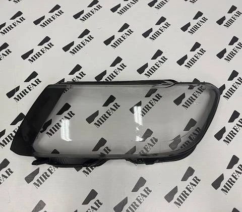 Левое стекло фары Volkswagen Tiguan 2016-2020 LED