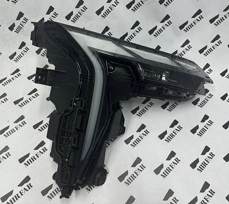 Фара правая Geely Atlas II 2023-2025 8 pin