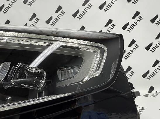 Фара правая Mercedes S klasse W223 2020- Digital light с блоками