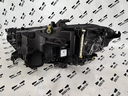 Фара правая BMW X5/X6 G05/G06 2023