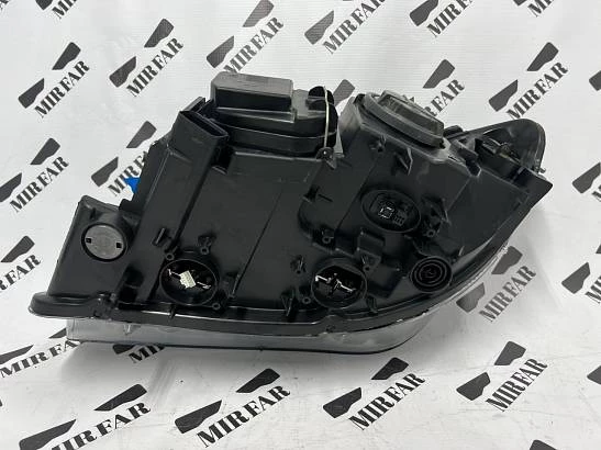Фара правая BMW X1 E84 2012-2015 Рестайлинг