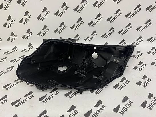 Левый корпус фары Land Rover Range Rover Vogue V L460 2022-н.в.