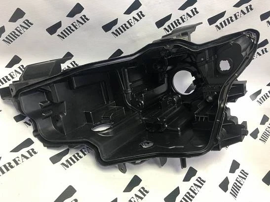 Левый корпус фары Mazda 3 BP 2019-2025 LED