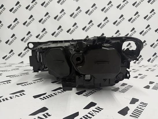 Правый корпус фары Volkswagen Passat B8,5 2019-2023 Рестайлинг IQ Matrix LED