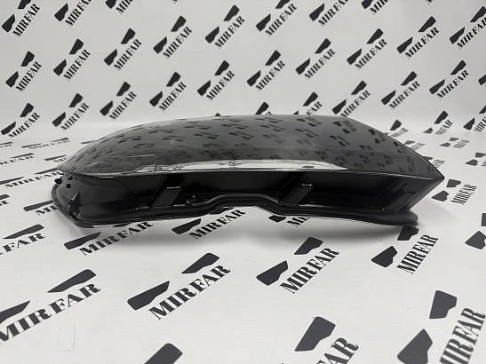 Правое стекло фары Volkswagen Tiguan 2016-2020 LED