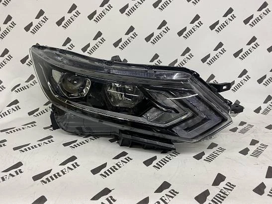 Фара правая Nissan Qashqai J11 2017-2024 Рестайлинг Halogen