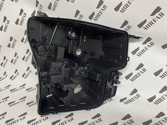 Правый корпус фары Chevrolet Tahoe 5 2020-2024 LED