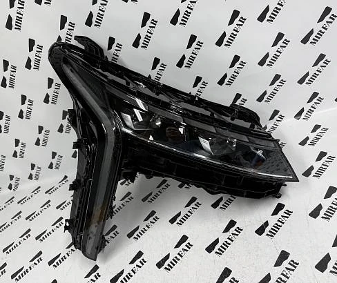 Фара правая Exeed RX 2023-2025 17 pin