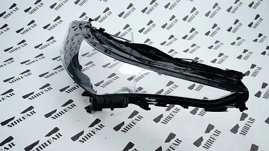 Левое стекло фары Toyota Highlander U70 2019-2024 Full Led