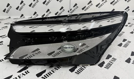 Левое стекло фары Chevrolet Equinox III 2020-2024 Рестайлинг