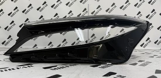 Левое стекло фары Chevrolet Equinox III 2020-2024 Рестайлинг