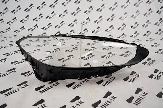 Правое стекло фары BMW 4 series G22 G23 2024-2025 Рестайлинг