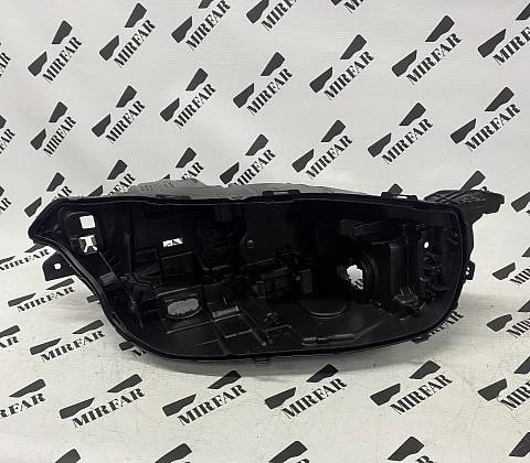 Правый корпус фары Volvo XC90 II 2014-2024 (1 блок)