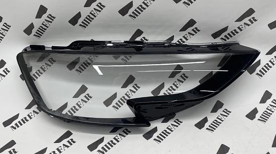 Правое стекло фары Audi A8 D5 2021-2024 Рестайлинг