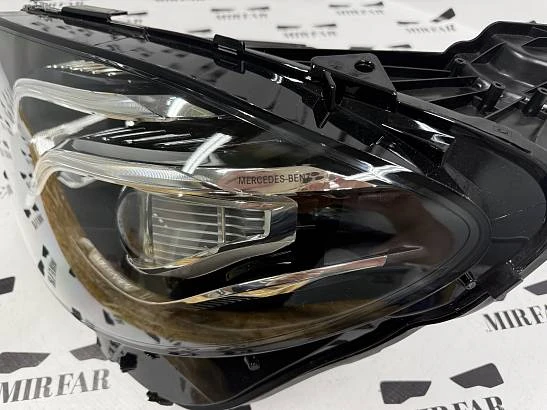 Фара левая Mercedes-Benz E klasse w213 2016-2021 Led