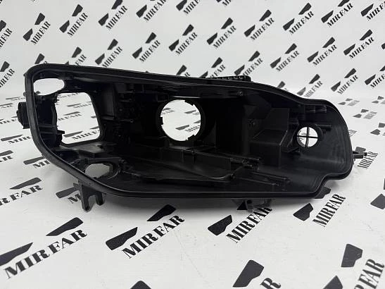 Правый корпус фары Audi A5 F5 2016-2020 Xenon