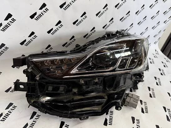 Фара левая Lexus IS 3 (2016-2020) LED