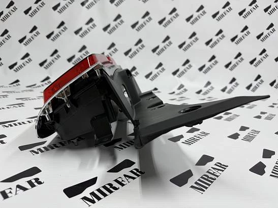 Задний левый фонарь TANK 500 2021-