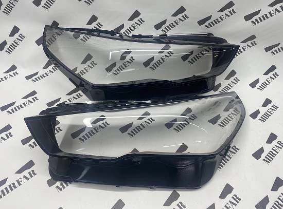 Правое стекло фары BMW 5 series G60 2023-н.в.